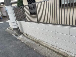 東京都杉並区S様邸　外構工事　雨漏り修繕・新規フェンス・門扉設置・塀の塗装