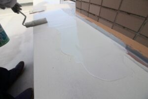 雨漏り・劣化を防ぐ！防水工事は約10年に1度の点検・メンテナンスがおすすめ-防水メンテナンス