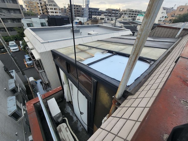 世田谷区K社様ポリカ屋根補修工事：現地調査