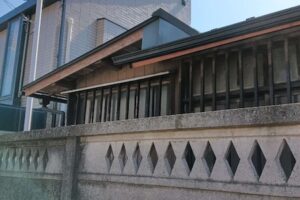 世田谷K様邸施工後波板を撤去し雨樋を設置